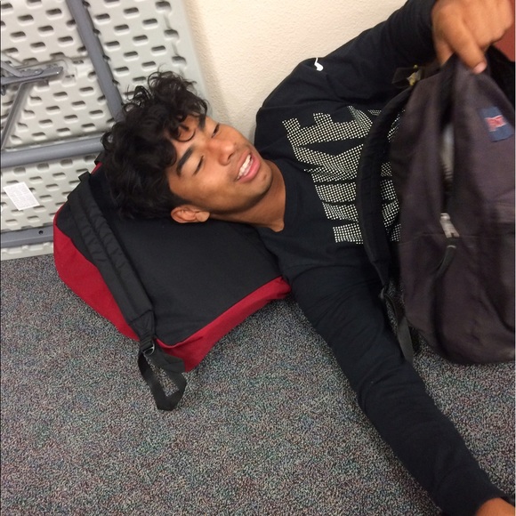 Profile Picture of Abel Lugo (@abelugo24) on Poshmark