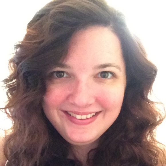 Profile Picture of Kayla Gilleece (@kgilleece) on Poshmark