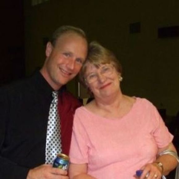 Profile Picture of Merle Seibec (@mseibec) on Poshmark