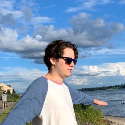 Profile Picture of Drew Knight (@drew_knife) on Twitter