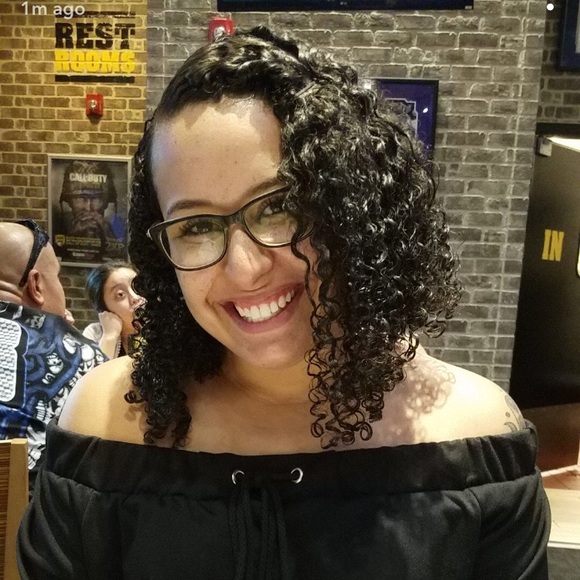 Profile Picture of Amanda Patton (@patton1213) on Poshmark