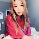 Profile Picture of Phoebe Hanson (@xosnickersoxq) on Instagram