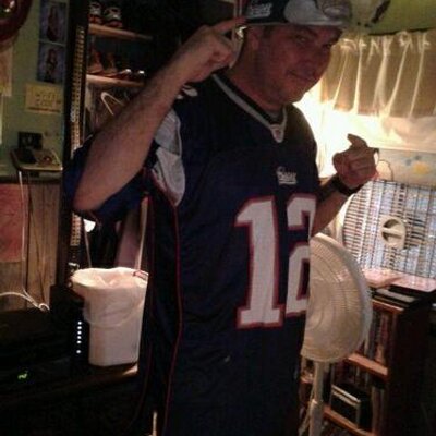 Profile Picture of Daniel DePauw (@dgdamd70674) on Twitter