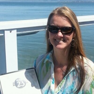 Profile Picture of Laura Baumgardner (@LBBaum) on Twitter