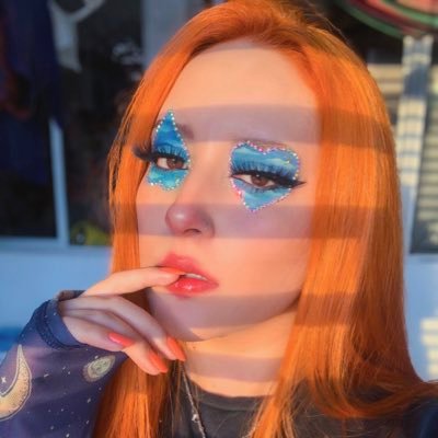 Profile Picture of Alejandra (@AlejaZamora69) on Twitter