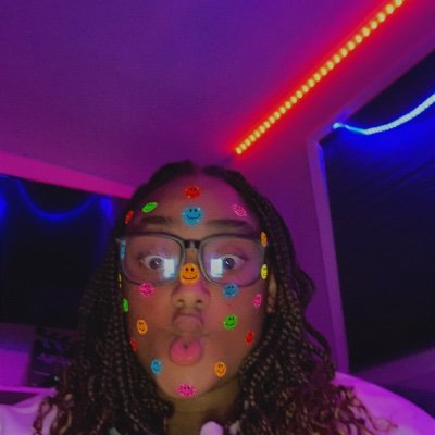 Profile Picture of McKenzie Morrison (@McKenzi00178014) on Twitter