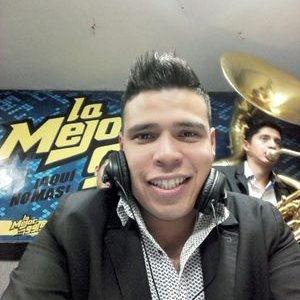 Profile Picture of Alex Tabares Lirio (@CatrinLirio) on Twitter