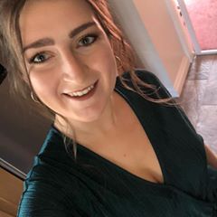 Profile Picture of Rebecca Bowler (@rebeccabowler17) on Tiktok