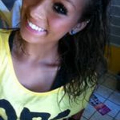 Profile Picture of Carly Hale (@CarlyHale2) on Twitter