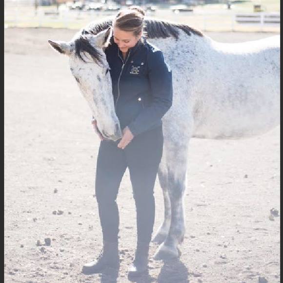 Profile Picture of Frida Riebel (@fridar) on Poshmark