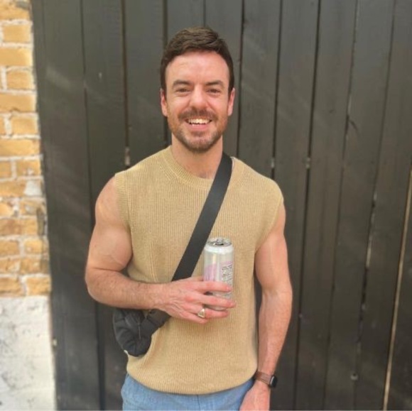 Profile Picture of Michael Cadegan (@mikecadegan) on Poshmark