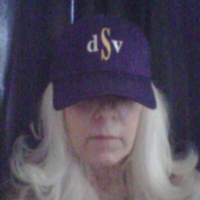 Profile Picture of Holly Driver (@Hollydriver10) on Twitter