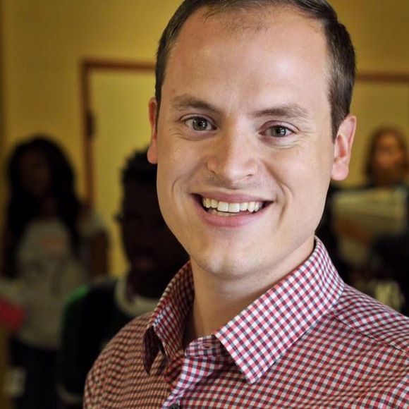 Profile Picture of Daniel Brown (@browndanielc) on Poshmark