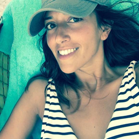 Profile Picture of Melanie Hazan (@melanie_955) on Poshmark