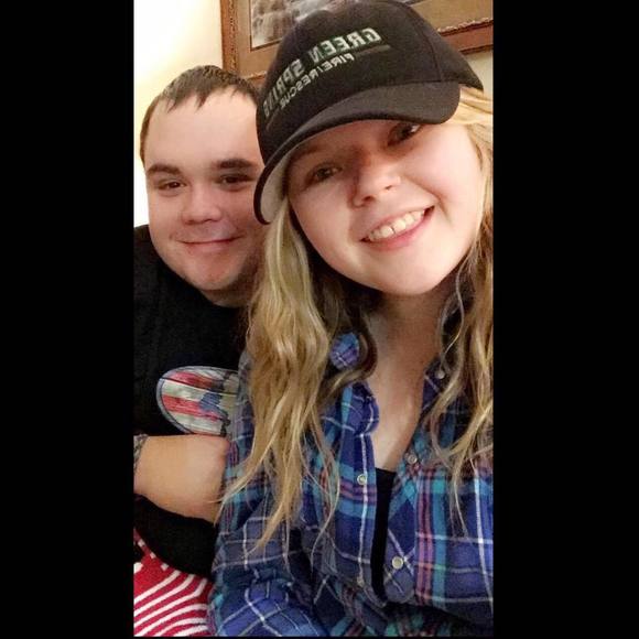 Profile Picture of Logan Wilson (@wilson1657) on Poshmark