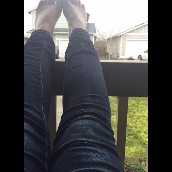 Profile Picture of Becca Chartier (@beccaxxxo) on Poshmark