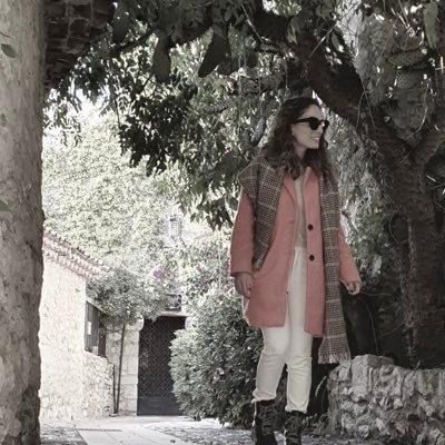 Profile Picture of Eva Páez (@EvitaPaez) on Twitter