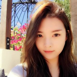 Profile Picture of Narin Kim (@narin.kim.35) on Facebook