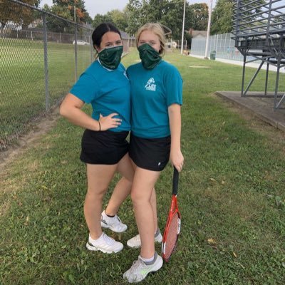 Profile Picture of Rowan Davis (@RowanDavis10) on Twitter