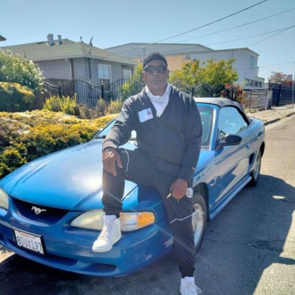 Profile Picture of Muhammad Hassan (@muhammadhass272) on Poshmark