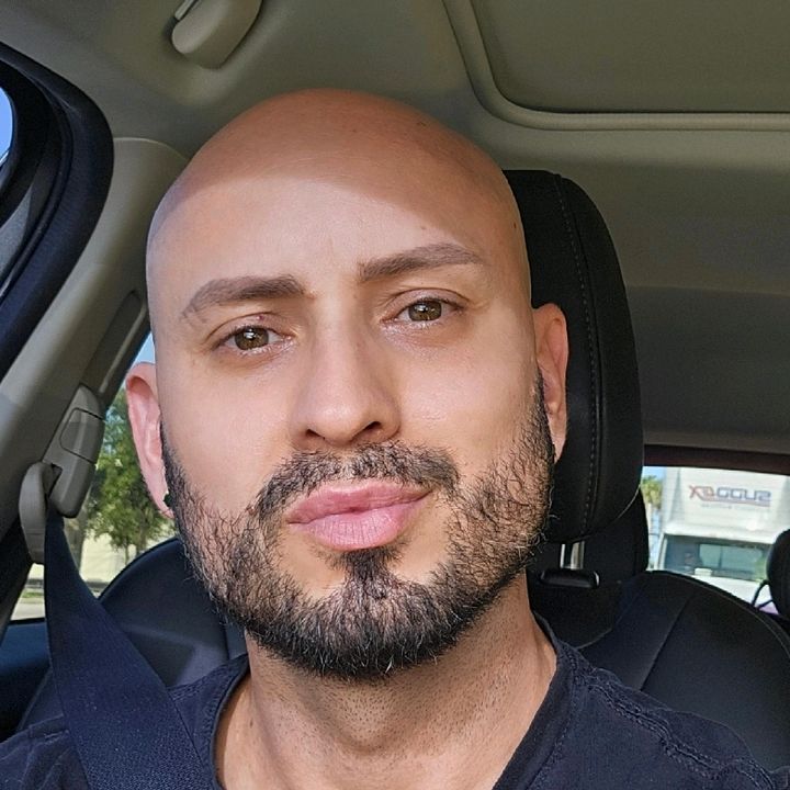 Profile Picture of Alexander Loaiza (@alexloes) on Tiktok