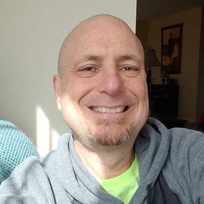 Profile Picture of Michael Horvath (@stratomike1) on Twitter