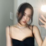 Profile Photo of Evelyn Chang (@eviiielyn) on Instagram