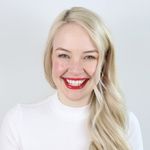 Profile Picture of Sam Turnbull • vegan recipes 🌱 (@itdoesnttastelikechicken) on Instagram