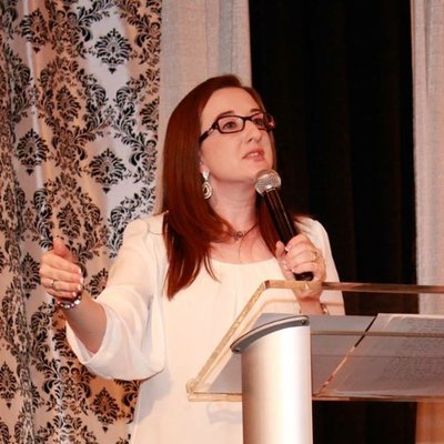 Profile Picture of Kate Riggs (@skateriggs) on Twitter