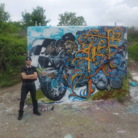 Profile Picture of James Shively (@soopertrucka) on Poshmark