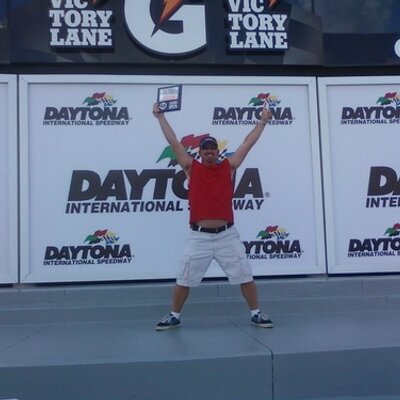 Profile Picture of Toby Leonard (@Live_wire72) on Twitter