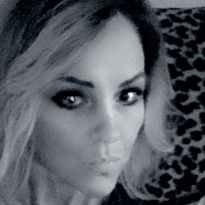 Profile Picture of Caroline Dupuy (@nouvellegenerat) on Twitter