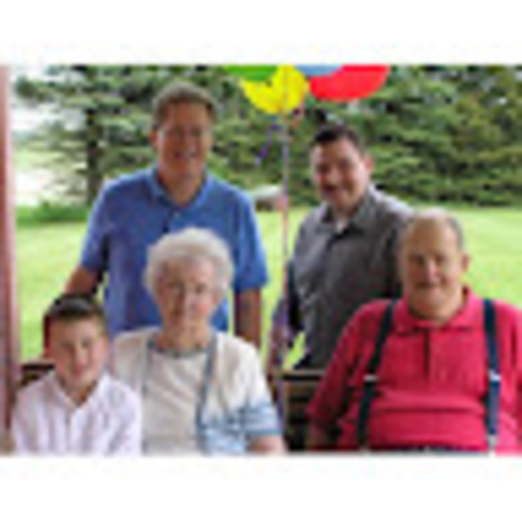 Profile Picture of Ron Hodgson (@rbh0103) on Poshmark