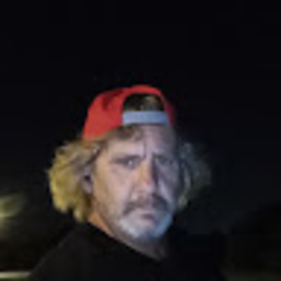 Profile Picture of Chad Hallman (@chadhallman90) on Poshmark