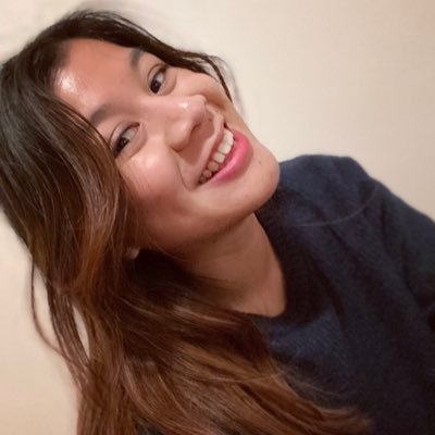 Profile Picture of Vicky Bee (@ItsVickyBee) on Twitter