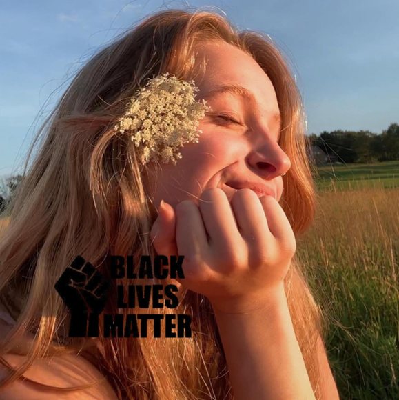 Profile Picture of Brooke Shambo (@brooke_shambo) on Poshmark