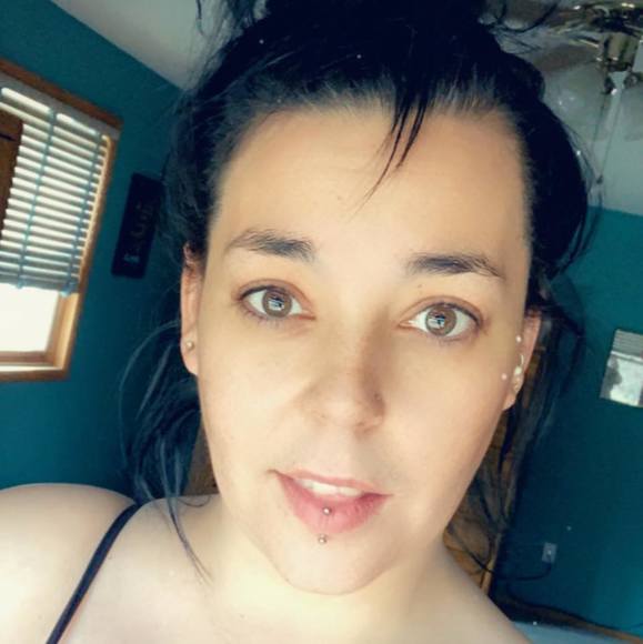 Profile Picture of Megan Goecks (@olyz1fan) on Poshmark