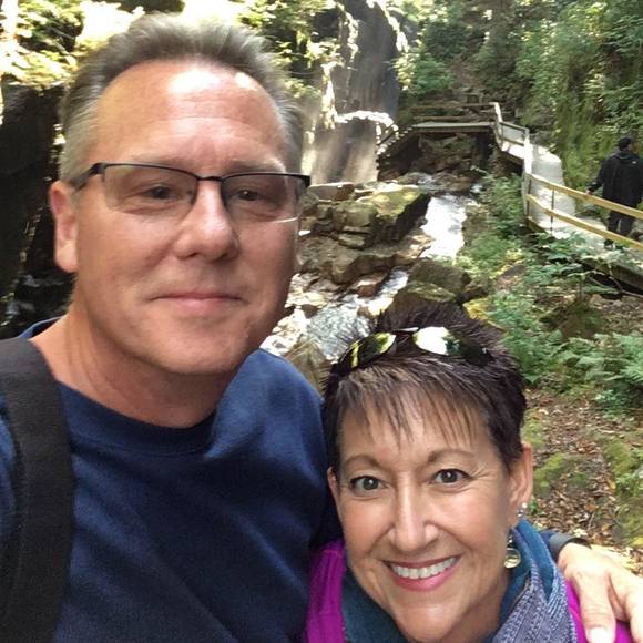 Profile Picture of Lori Wolf neubauer (@lori83160) on Poshmark