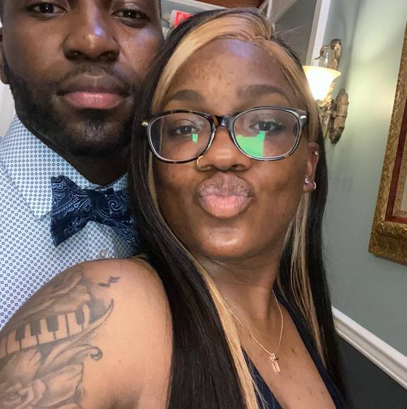 Profile Picture of Sandy Wade (@sandywade90) on Poshmark