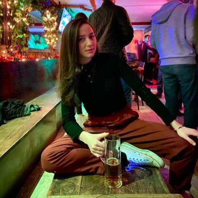 Profile Picture of Lilly Meyer (@letetiperje) on Twitter