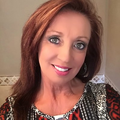 Profile Picture of Robin Horton (@MrsH3366) on Twitter