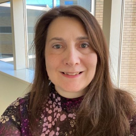 Angie Antonopoulos - Poshmark Profile Picture of Angie Antonopoulos (@angieantopr) on Poshmark