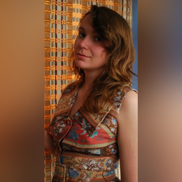 Profile Picture of Heather Ruby (@therubyvintage) on Poshmark