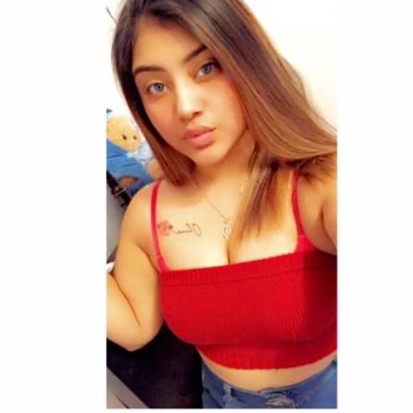 Profile Picture of Bianca Vera (@verebianca62) on Poshmark