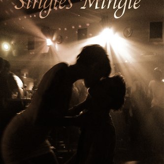 Profile Picture of Curtis (@singles__mingle) on Twitter