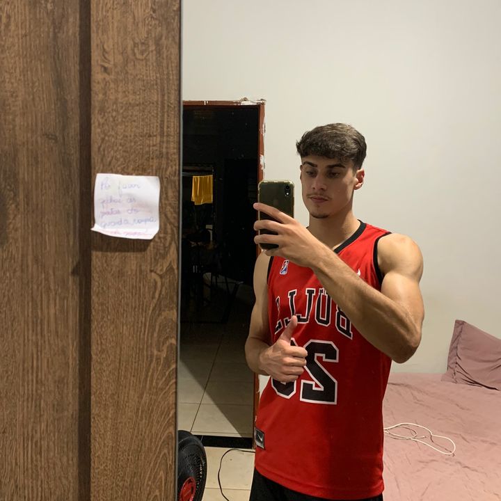Profile Picture of mario neto 🤴🏻 (@vznetinn_) on Tiktok