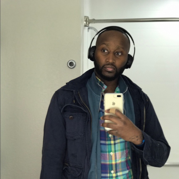 Profile Picture of Dustin Young (@yngdstn) on Poshmark