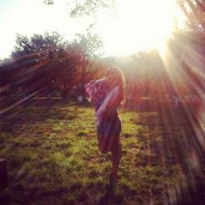 Profile Picture of Leslie'Hoffmanﺕ (@_leslieobregon) on Twitter