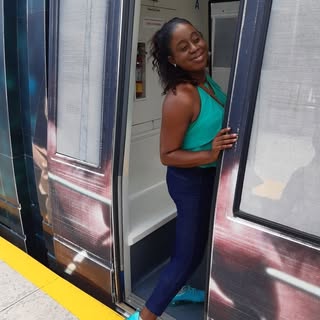 Profile Picture of Shenna Edwards (@shenna_edwards) on Instagram