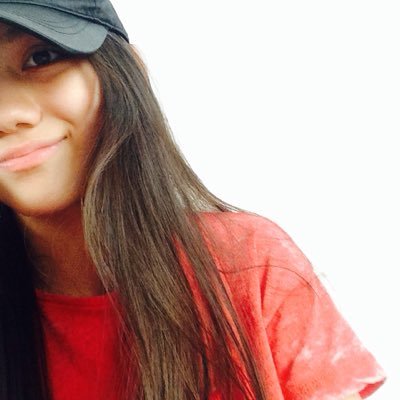 Profile Picture of Lucy Kim (@lucykim925) on Twitter